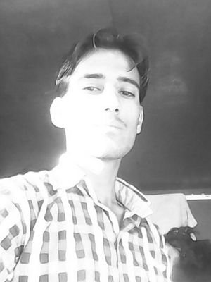 5add164d29934e0's profile picture. =°°^°-';saddam ;:;';'khan:--_©_€°××π engineer*-::