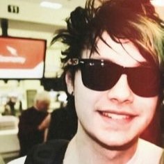 MICHAEL CLIFFORD PLZ FOLLOW ME PLZZZZZZZZZZZZZZZZZZZZZZZZZZZZZZZ