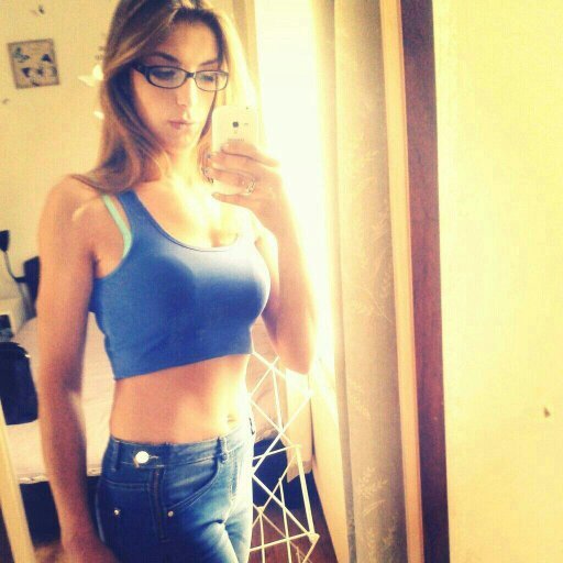 ♡following my dreams☆singing☆ mummy to one ♡ fitness fanatic◇ believe in karma °forgive & forget °inner peace♡ instagram clareelizabethdaisy
