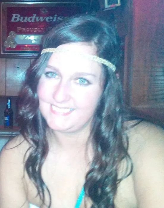 23. California born, Indiana raised. Tattoos, ambitious, sassy, rugby, science nerd. I love football, whiskey, & boys in bow ties.