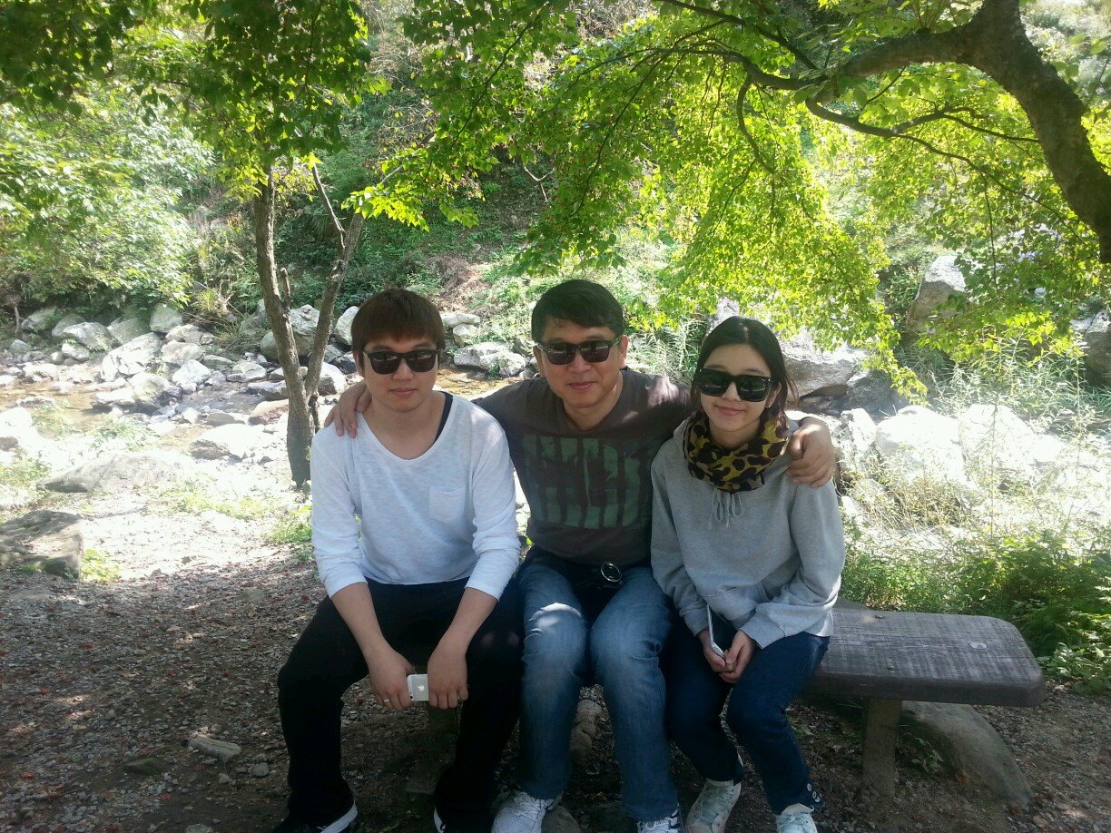 choitomorrow's profile picture. executive PD 다큐영화. 교실이데아(2000).홍대.크리스마스 보이.10년후에..