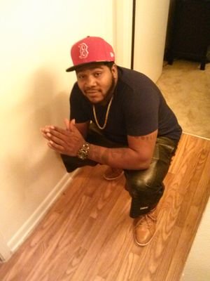 .Im that dude that give you the blues for stepping on the wrong shoes yaa im that dude str8 up