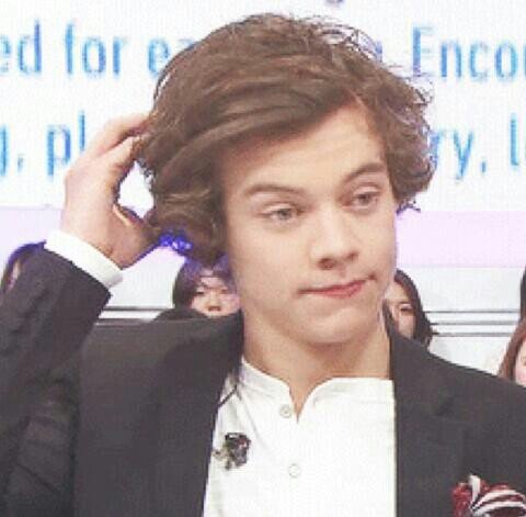 fandombelike's profile picture. follow @1dfandombelike_ she follows back fan accounts