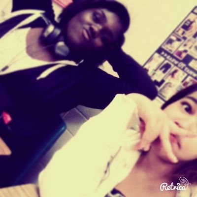 imaa keep itt 100 &&& follow mee onn instaagraam danielaa_babee