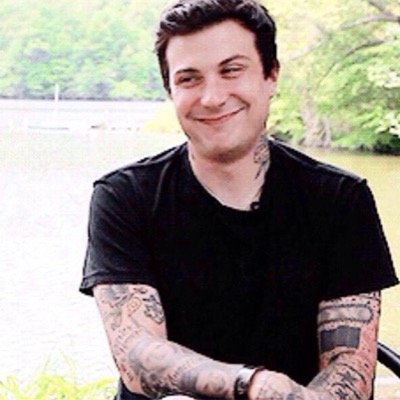 free follow from @newreIigion