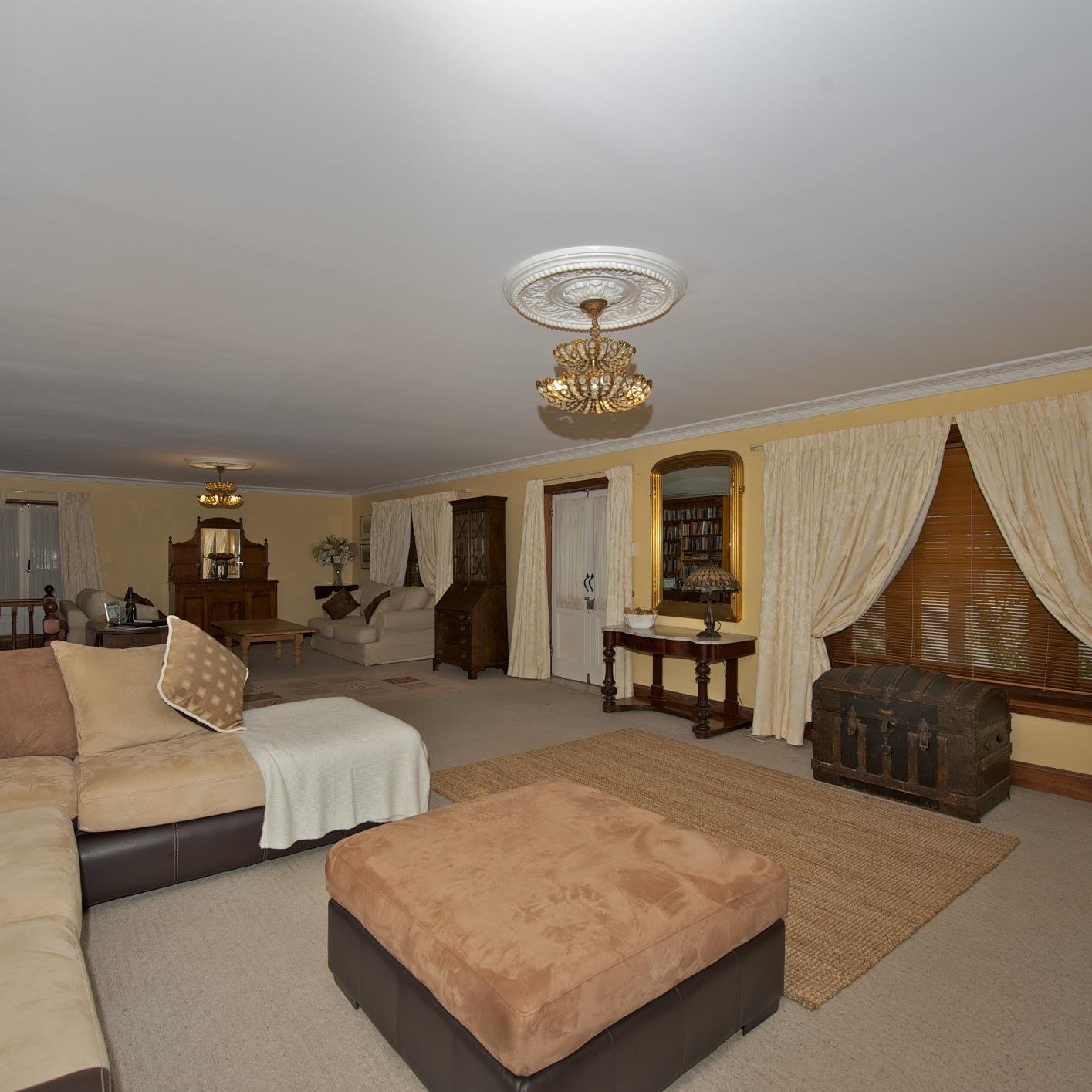 HelenMudgee's profile picture. 