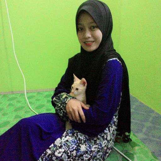 Disember_girl's profile picture. Apabila Allah mencintai seseorang hamba, maka DIA akan mengujinya . Jika hamba itu bersabar dan redha, maka DIA akan memilihnya menjadi KEKASIHNYA..