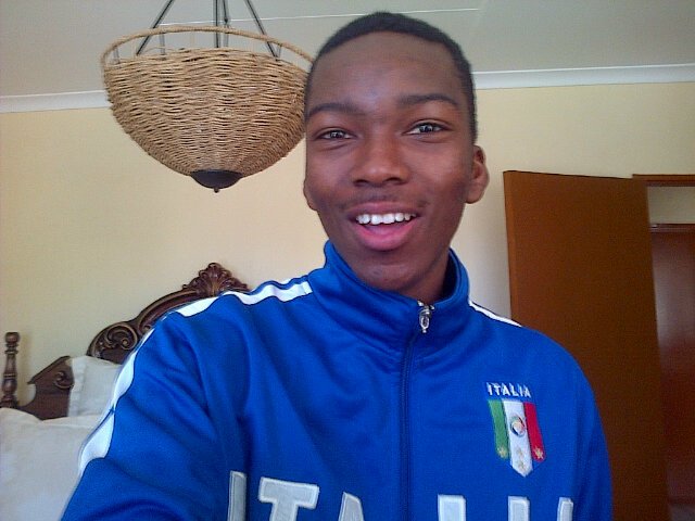 Young,talented & passionate. I'm good at sports,football & cricket