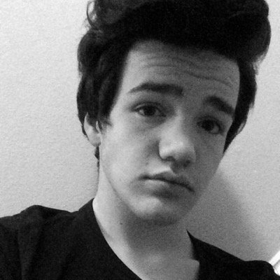 since I took the time to follow you please follow @aaronscrush & @aaronanyways !! We love you !