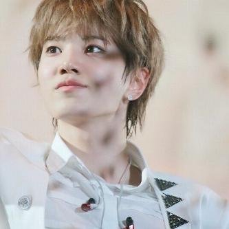 Cuenta limit @SungJong_PLR bc quería ser porpulars y así ( ͡° ͜ʖ ͡°)