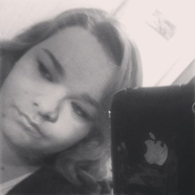 ivy18_ivy's profile picture. live free and smoke weed