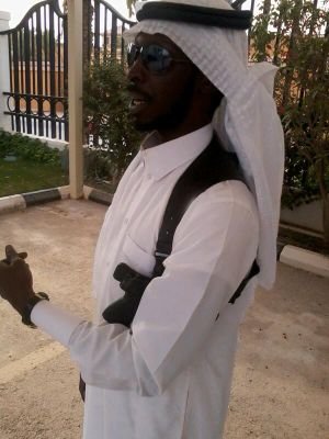 انسان بسيط الحال
املي في الله بمليون