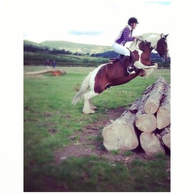 ♡Horse rider♡Instagram ~ Brooke_delevingne♡Cara delevingne♡what if life is just a dream and death wakes us up♡Ꭵ ƒ⚙ℓℓ⚙Ꮤ ᏰᗩᑕƘ♡
