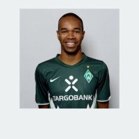 nasr (@e2ee3rr3) 's Twitter Profile