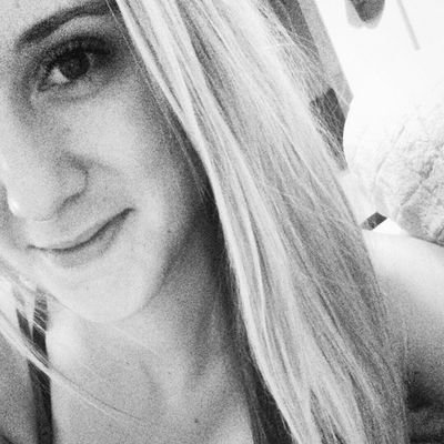 cross_stephanie's profile picture. insta: _misscross_