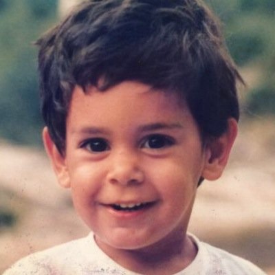 I'm a professional vouyeur. Co-founder&CMO at betahaus BCN. Partner at FC&P.