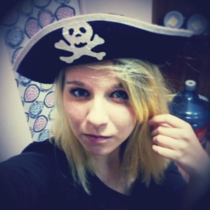 LikeItsReal's profile picture. лечим психозы