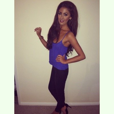 Abbyparko's profile picture. 