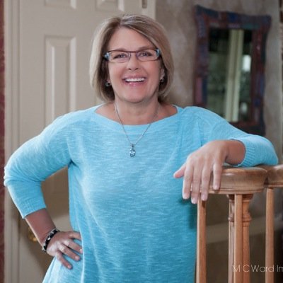 Cheryl Bonini Elllis is a Leadership author, trainer, coach, speaker who values family, friends and fun, along with learning and adventure!!