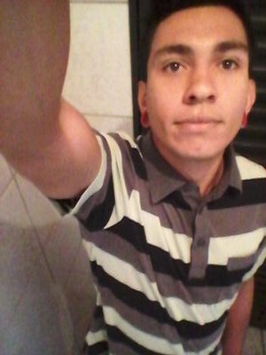 largado, apaixonado e retardado :3