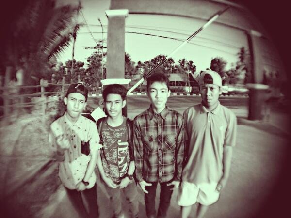 KillGrasshopper's profile picture. First Album story of life | ☎contact person pin: 579A5EEA | IG : Killgrasshopper