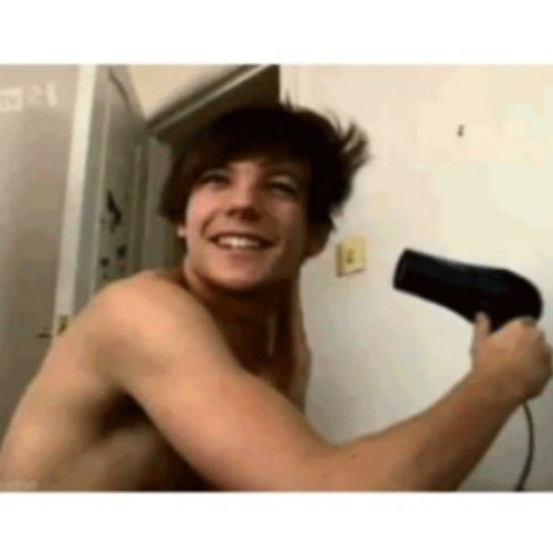 SoftKisscs's profile picture. 