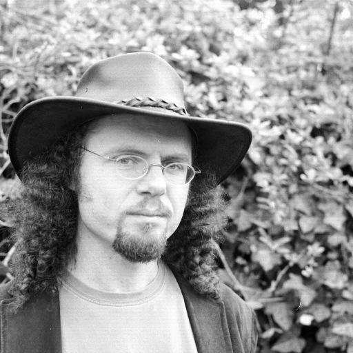 theCalebMiles's profile picture. Guitarist, singer songwriter, producer.