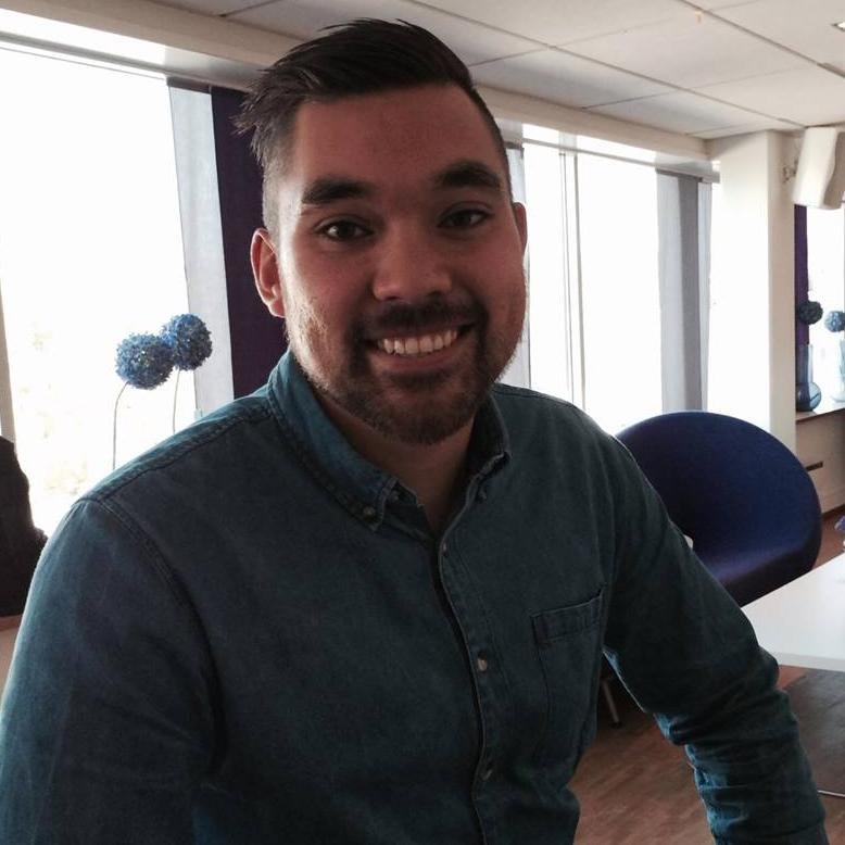 Master i journalistikk. Oslojuvelene FK. Som Daniel Braaten, litt av og på.