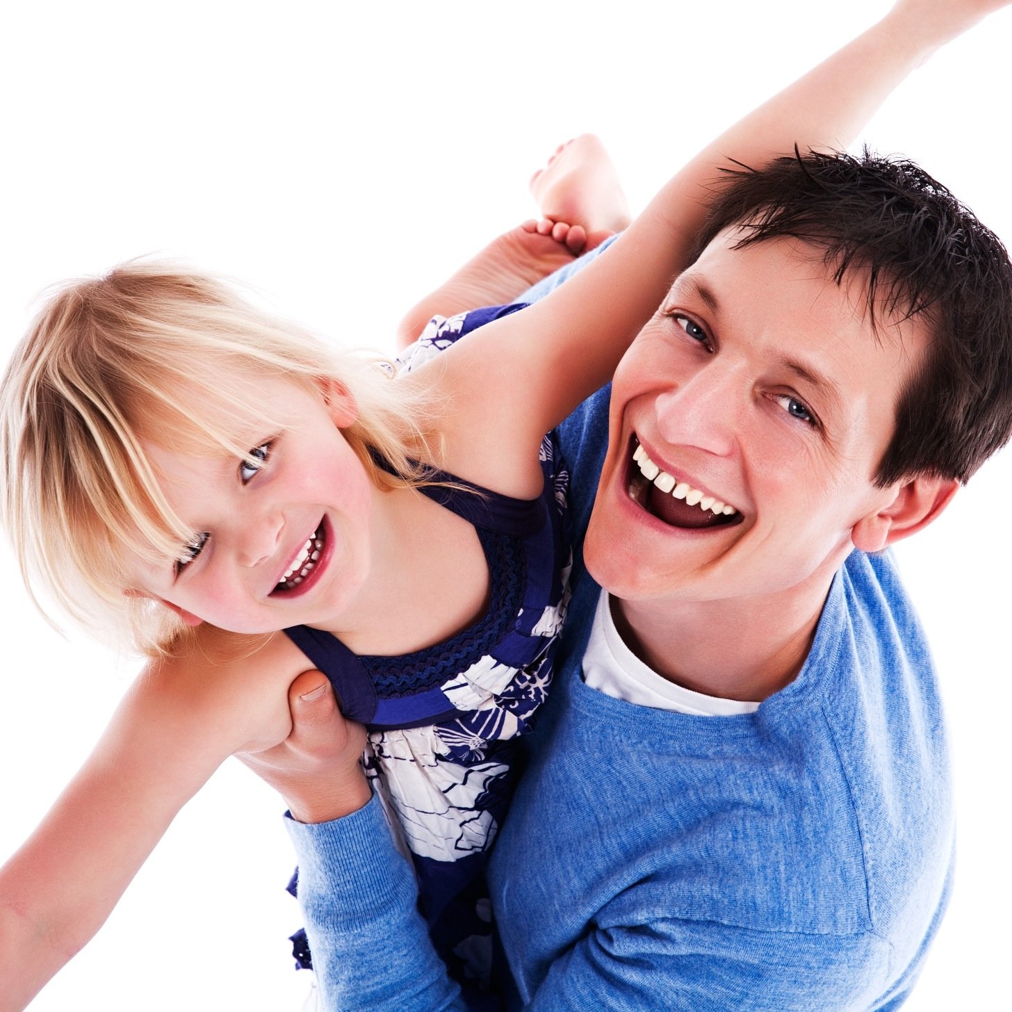 Richard Oliver Photography is relaxed, friendly studio based in Leeds, catering for family and makeover photo shoots providing contemporary images from just £25