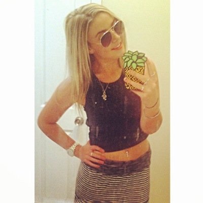 EllaHeming's profile picture. | Family | Friends | Singer | Fitness | Doves |@justinbieber followed back - 6/10/2010