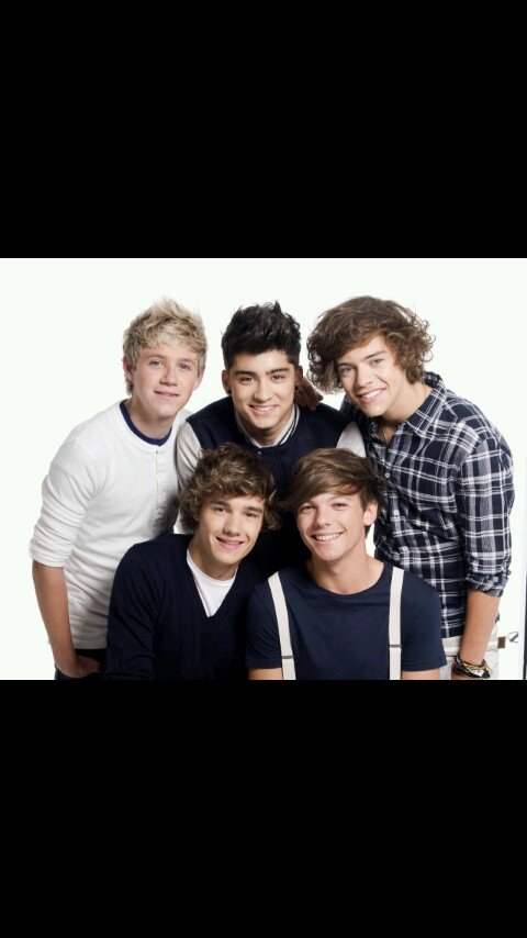 si eres fan de one direction siguenos y continuemos juntos creando esta gran familia :):):):)