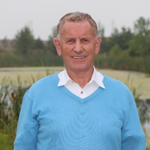 Roger Lapworth, Town of Oakville Ward 4 Councillor.  Educated in Financial Mgmt & Audit. Career roles:  VP of finance, CFO & owner tax consulting business.