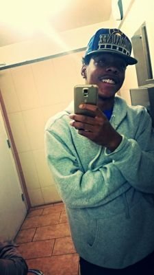shot out to the REAL niggas & BITCHES,,,,