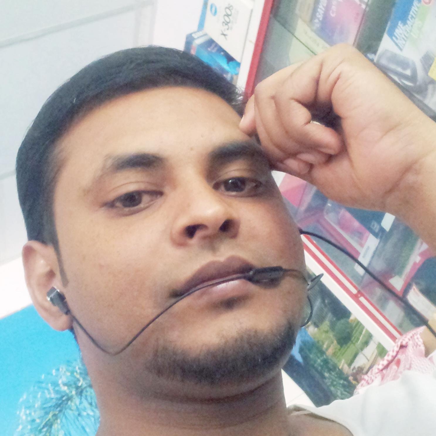 RsRamshad's profile picture. 