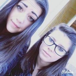snap: oceanejulien3 
 Kik : oceane.j
J'ai 15 ans, j'habite a Nancy, je cherche le grand amour 3