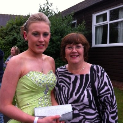 carollowe6's profile picture. 