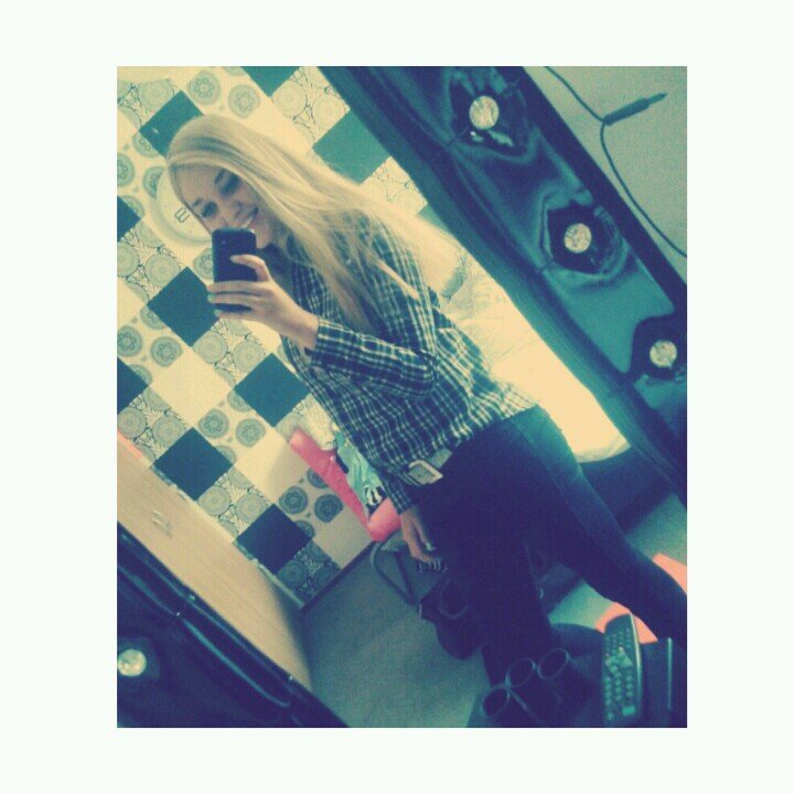 16  // vvop MA1 // 0342 //iloveyoubestie.xtamara