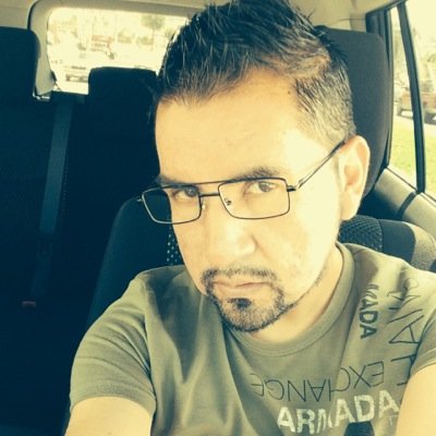 Licenciado en Planeación, Candidato a Maestría en Administración en Gestión Organizacional. Profesor universitario en  las áreas de Mkt e Informática.