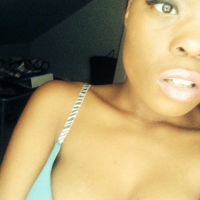 BelleRxbelle's profile picture. #Lovatic. #TeamBreezy. Musty mouthed Thot Bots are not welcomed here⚠️