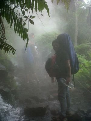 Keinginan adalah sumber penderitaan..