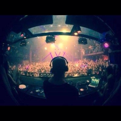 My name's Vincenzo and edm is my life 
#edm