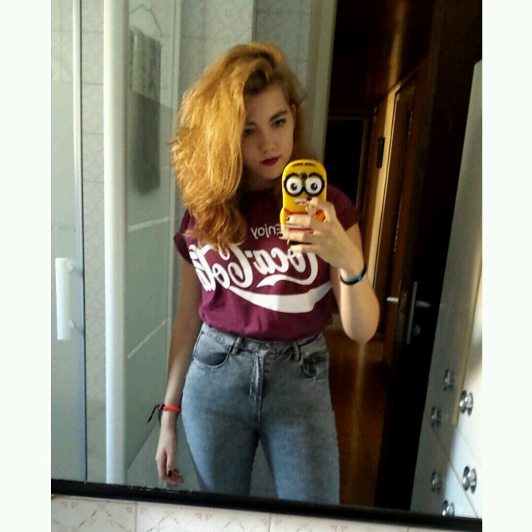 RubiaSabrosura's profile picture. 97. Let me whisper in your ear, Angie, Angie... ¿Mi mayor sueño? Un dragón. Bru, mi villana favorita. ¿Qué hora es? HORA DE AVENTURAS.