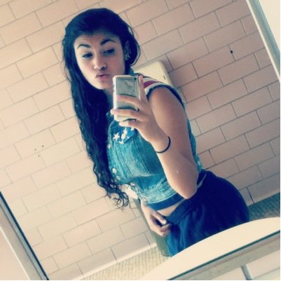 Follow back or I Unfollow

Ig; Prettyboricua_ Fb; Kaylyn Rodriguez