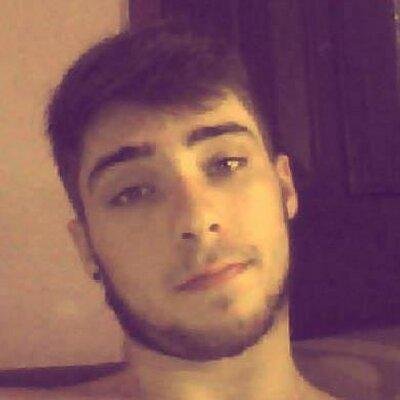 Daviid 17.Lo más triste en este mundo es querer a alguien que antes te quería a ti.