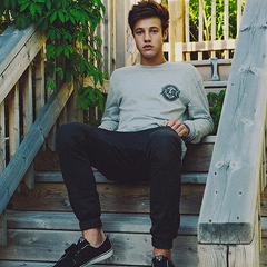 cameronrpgas's profile picture. 