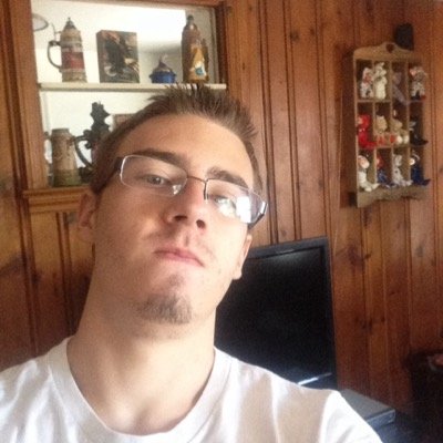 I play cod ghosts, gta 5.....etc. love to play ps3 with friends