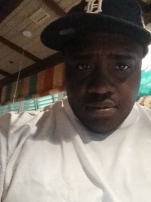 sterlinghines11's profile picture. new page new day