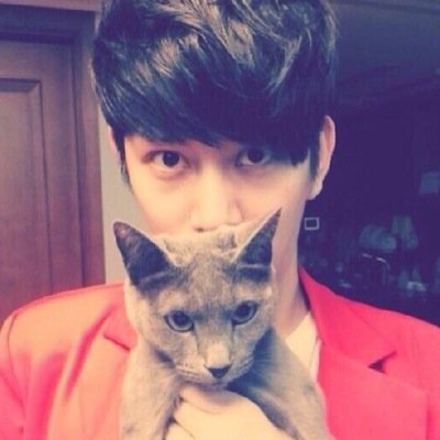 ELF. only SuperJunior♡ only 희철♡  희철 오빠는 많이 선물로주고 있습니다 ♡ 감사합니다 ♡
