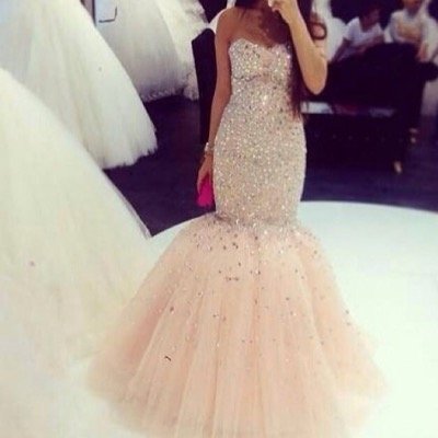 DressPost's profile picture. Les filles sont des princesses