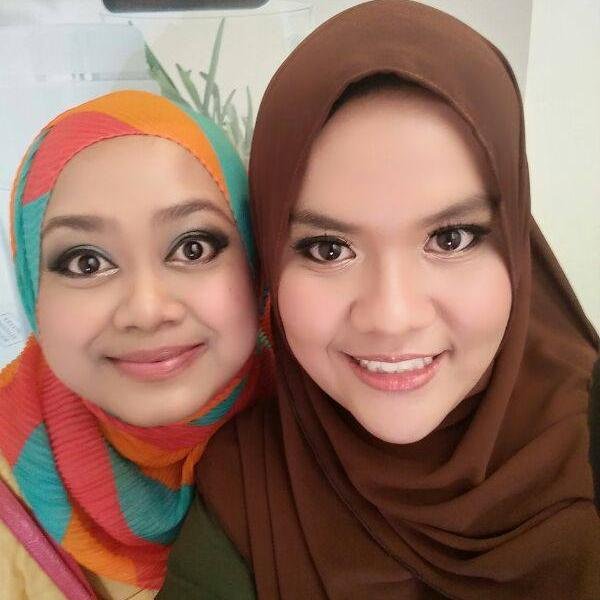 my faMily is where my hearT is.(^-^) Allah alwaz has sumthing for u,a key 4 evry problm,a light 4 evry shadow,a relief 4 evry sorrow n a plan 4 evry 2mrrw~~